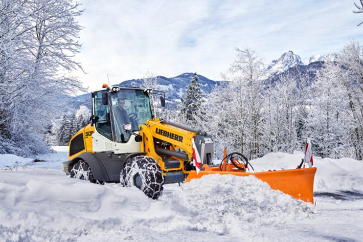 Liebherr earthmoving and material handling machines at Svenska Maskinmässan 2022 